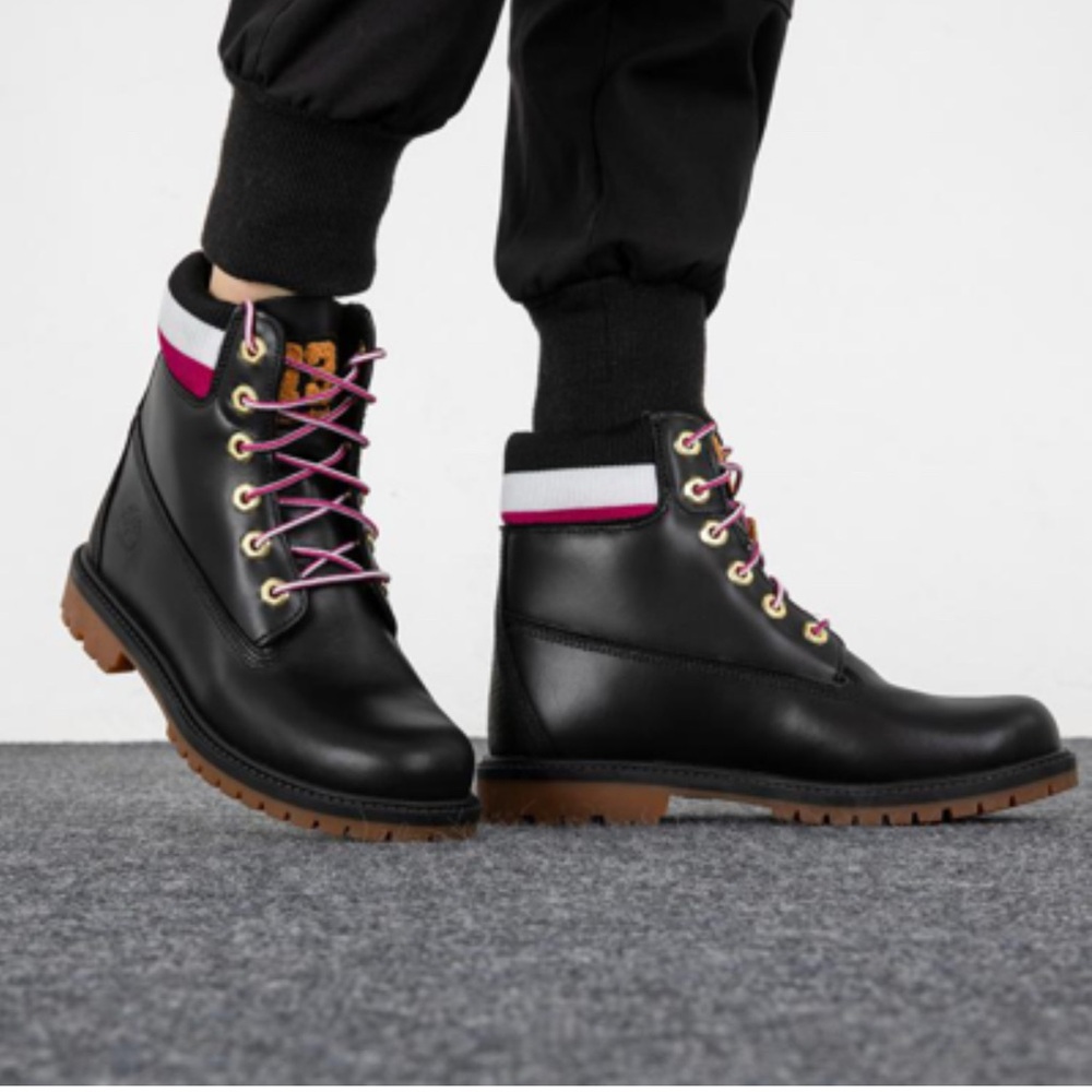 Timberland Waterproof Women's Heritage 6-inch Black Leather Boots